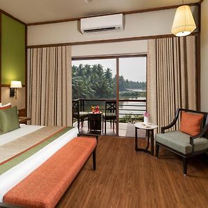 Deluxe room Balcony